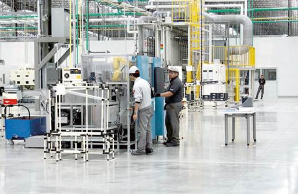 Apuestan por más parques industriales