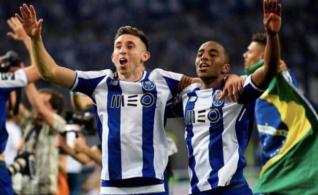 Twitter |@HHerreramex