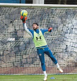 Cruz Azul va por marca de portería