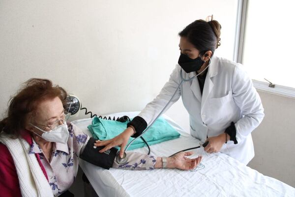 IMSS en Querétaro da más de 300 mil consultas durante 2025