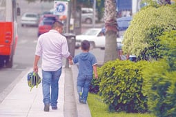 Querétaro otorga pocos días de licencia de paternidad