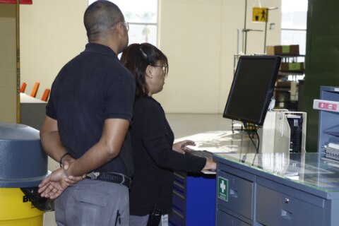 Patrones dedican tiempo a los empleados