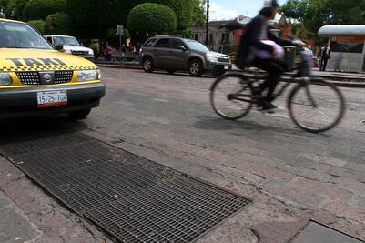 Hasta 4 años de prisión para quien robe alcantarillas en Querétaro