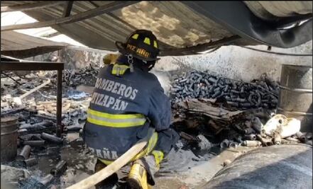 Incendio deja 3 lesionados en Atizapán de Zaragoza