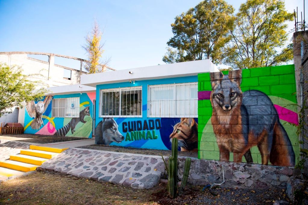 Inauguran en San Juan del Río mural a favor de la protección animal