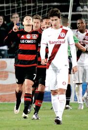 El ‘Chicharito’ consigue doblete