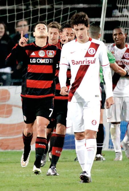 El ‘Chicharito’ consigue doblete