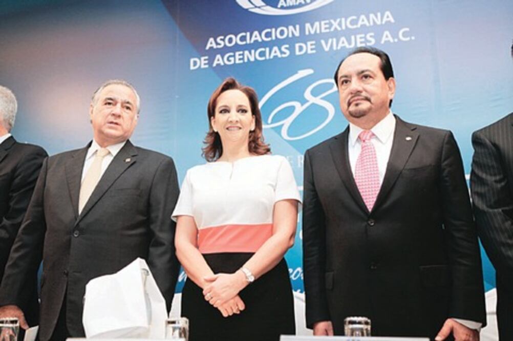 Destacan magnitud del sector turístico 