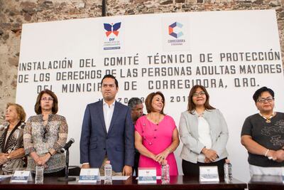 Instalan comité para adultos mayores
