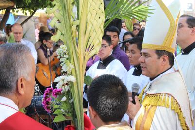 Invitan a celebrar la vida nueva de Jesús