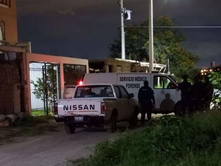 Joven es degollado por su pareja