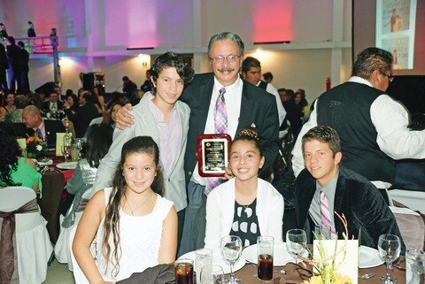 Reconocen la excelencia  