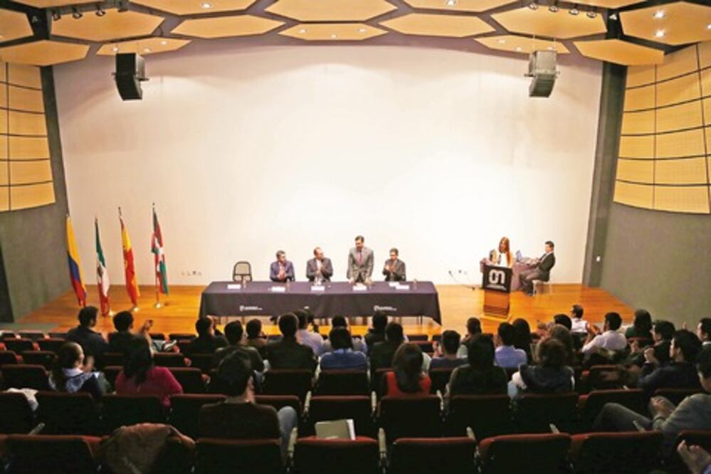 UCO inicia ciclo con cátedra 