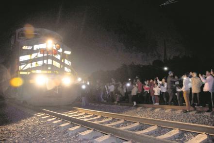 Peligro arruina arribo del tren navideño