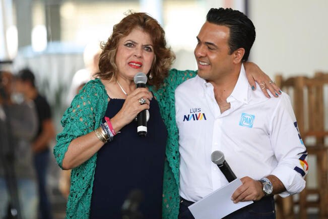 El candidato a la alcaldía de la capital  señaló que también implementará programas para  mejorar las  condiciones laborales  de los policías, entre otros apoyos para sus familias.