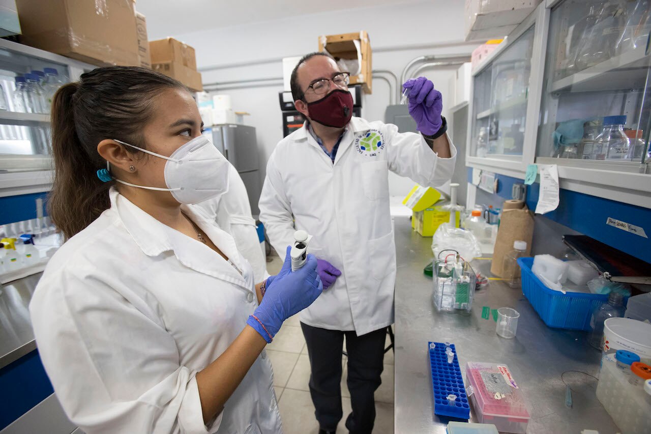 Comerciantes también aportarán al desarrollo de la vacuna mexicana contra el Covid-19