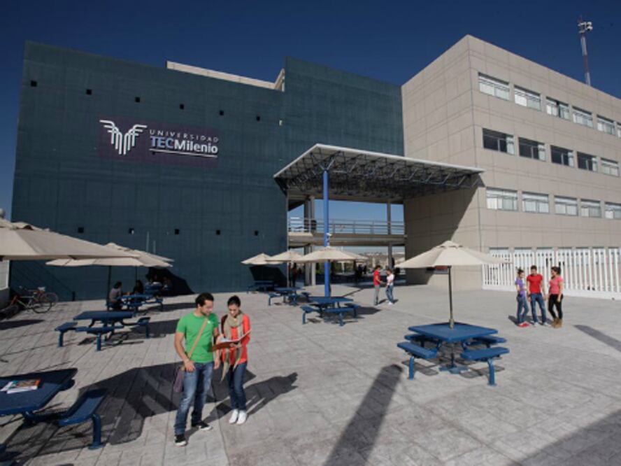 Primera piedra edificio Tec Milenio