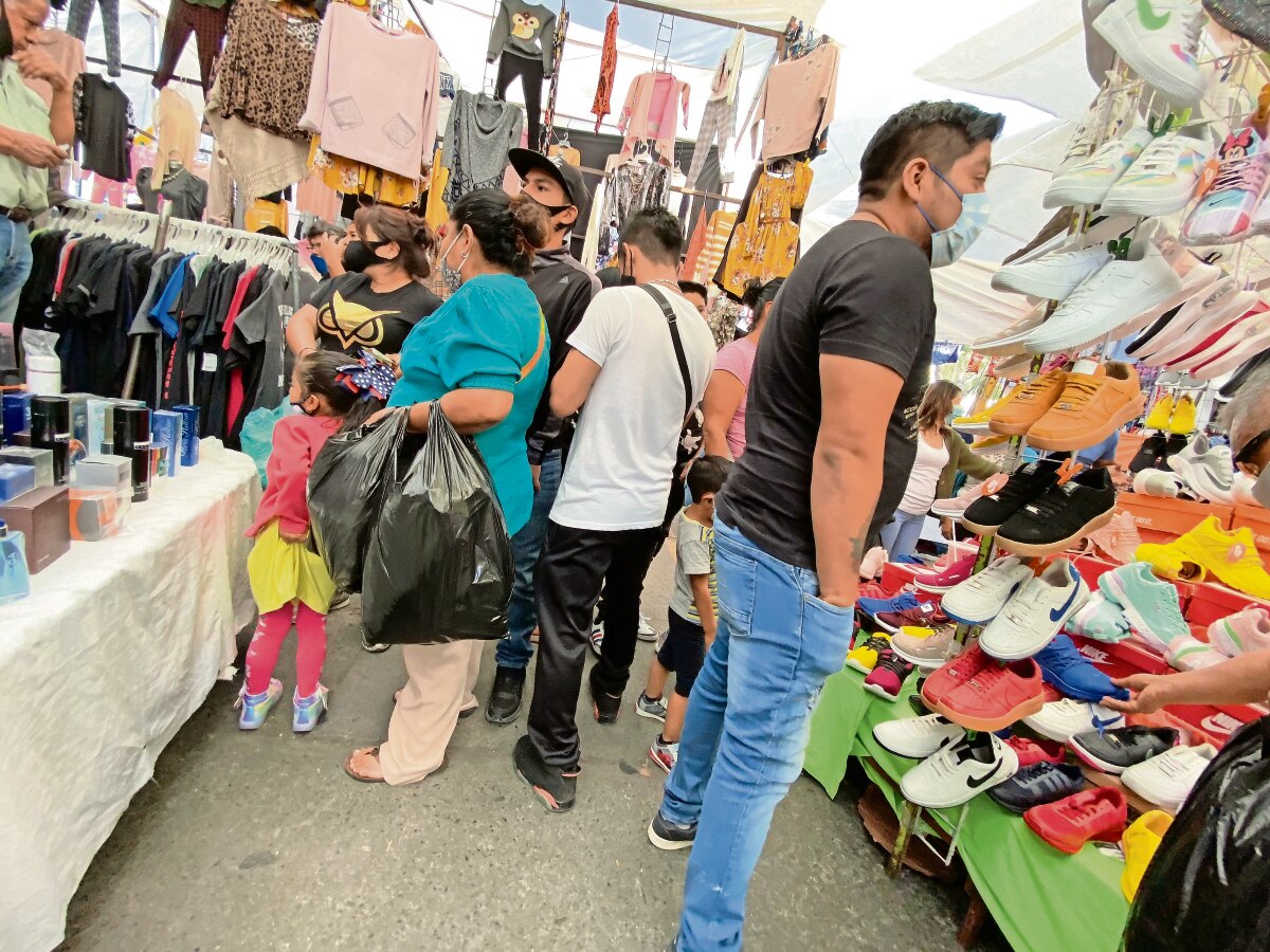 Negocios aprovechan artículos de plataformas digitales chinas