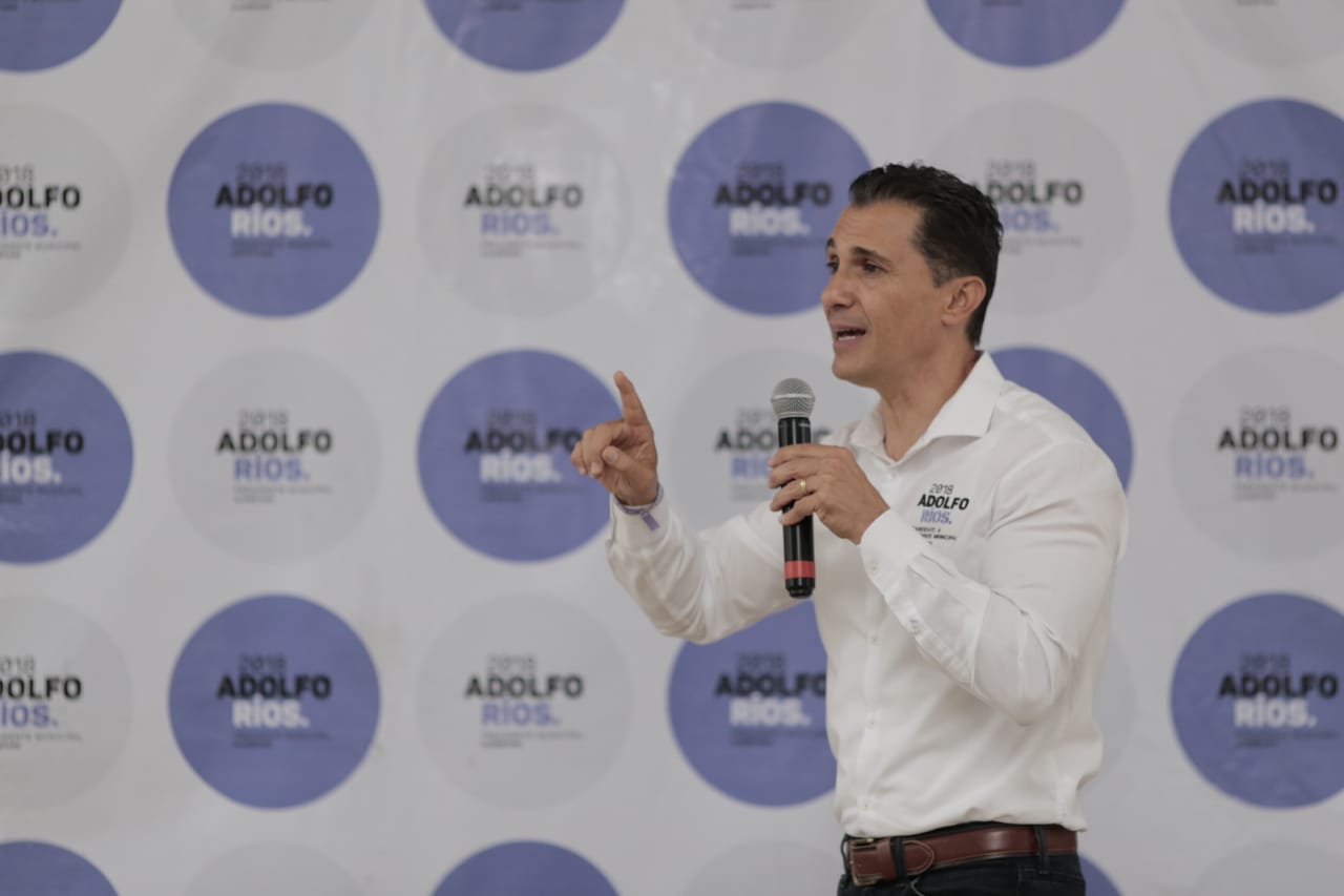 Adolfo Ríos no va a debate católico esta tarde