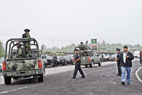 Ejército sí apoyará toma de protesta en Tolimán, aseguran