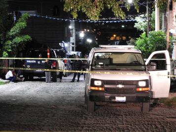 Hallan cuerpos de comerciantes baleados y calcinados