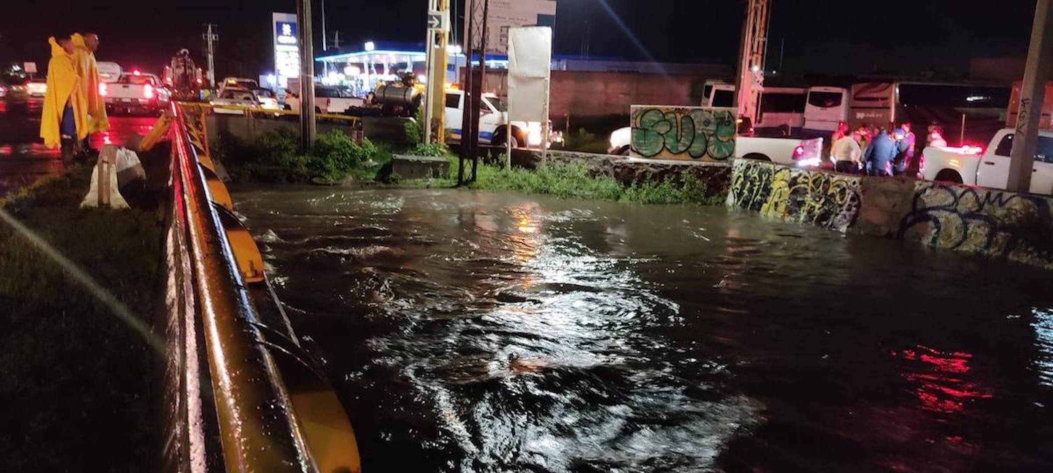 Jornada de lluvia deja un muerto y desbordes en Querétaro