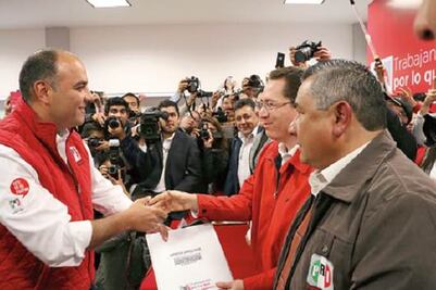 Se registra Loyola como precandidato 