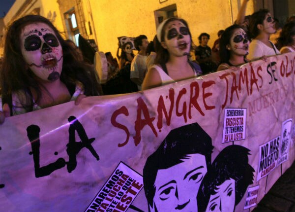 Estudiantes recuerdan el 2 de octubre