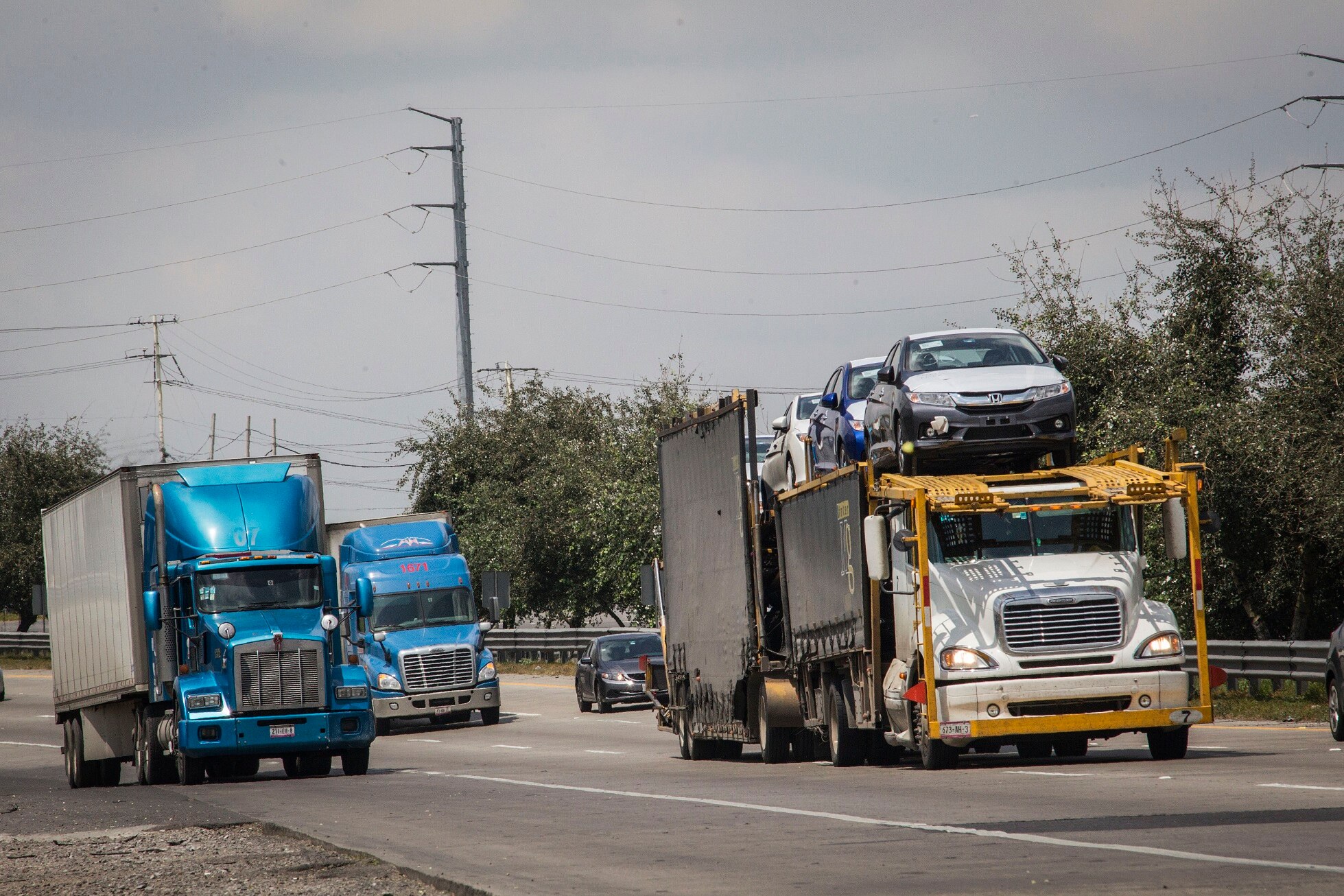 Accidente vial detiene la México-Querétaro