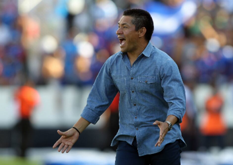 Un equipo de actitud: Ambriz