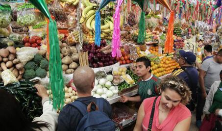 Familias de SJR gastan hasta 3 mil pesos