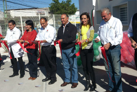 Inauguran centro de salud