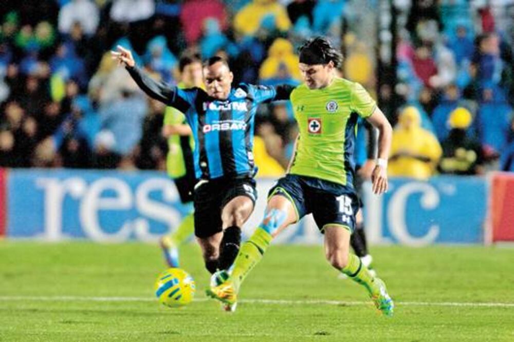 Hay presión por no ganar en casa: William da Silva