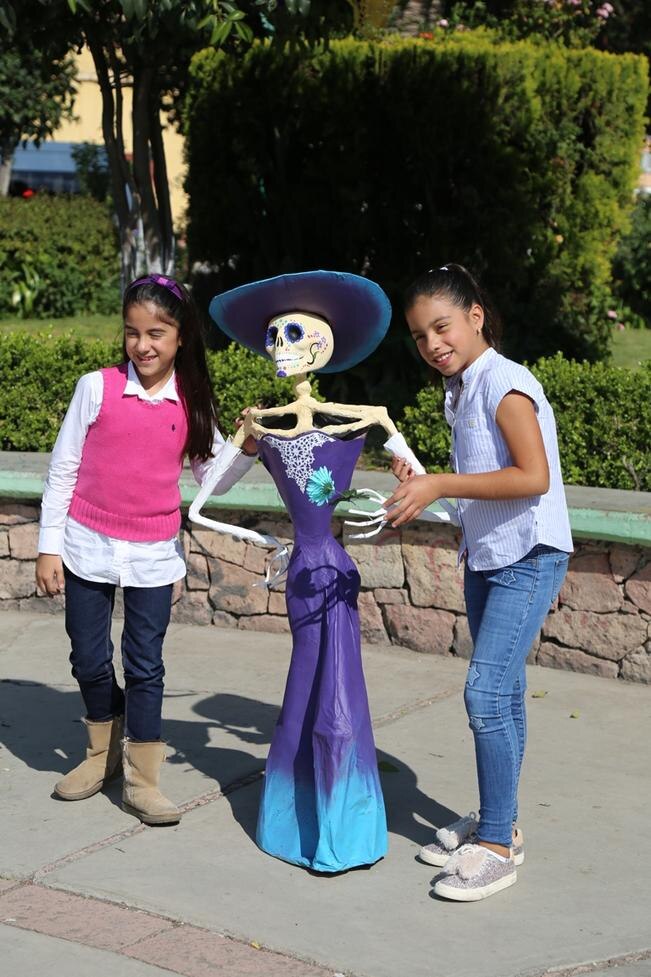 Festivalito rescata las tradiciones en los niños