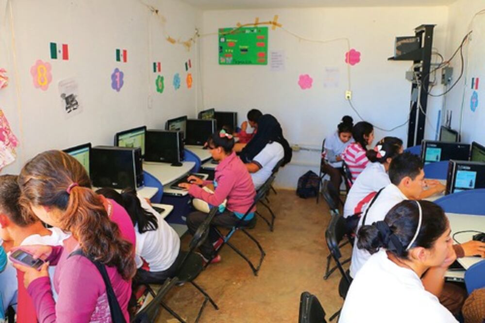 Llevan internet a la Sierra Gorda