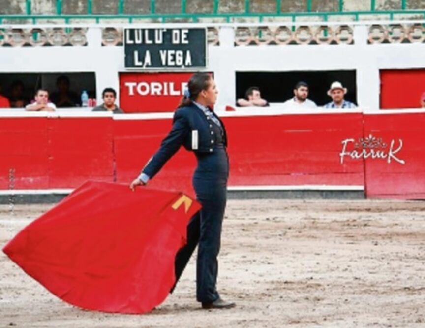 Llama a toreras a ‘echarse la mano’