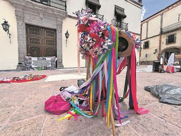 Desalojan a vendedores ambulantes del Jardín Zenea