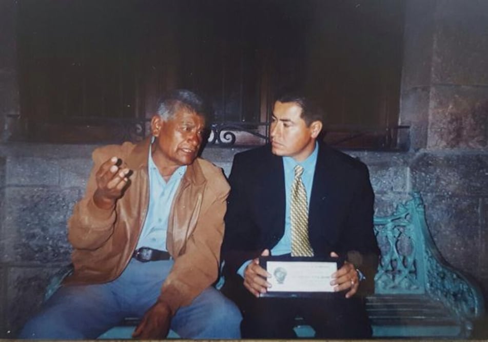 El entrenador de futbol infantil (izq.) tuvo entre sus pupilos a jugadores que posteriormente participaron en Primera División e incluso en Selección (INSTITUTO DEL DEPORTE Y RECREACIÓN DEL MUNICIPIO DE QUERÉTARO)