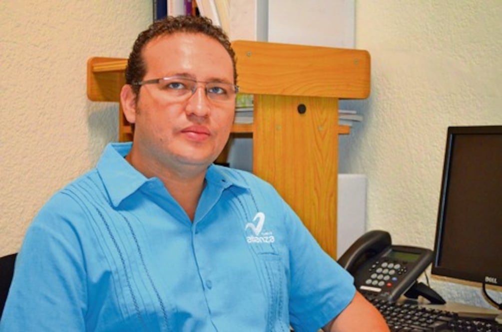 Reprueba regidor  “chapulineo” 