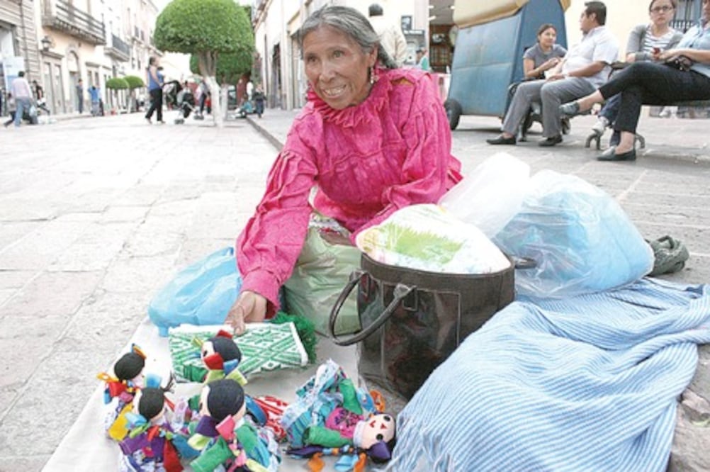 Nominada a Premio Nobel se dice olvidada