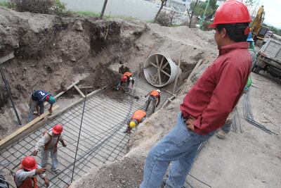 Pandemia mata a mil miniconstructoras en Querétaro 