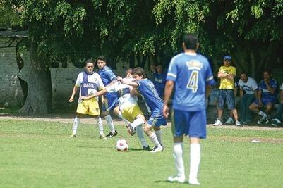 Inicio goleador en la Máster Independiente