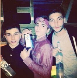 Madonna  y su hijo escandalizan la red