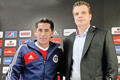 Castigo a futbolistas fiesteros