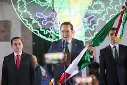 Chepe Guerrero encabeza el Grito de Independencia en Corregidora