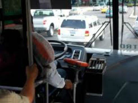 En su primer día de trabajo, sufre percance