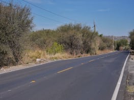 Reestrenan carretera en Santa Rosa Jáuregui