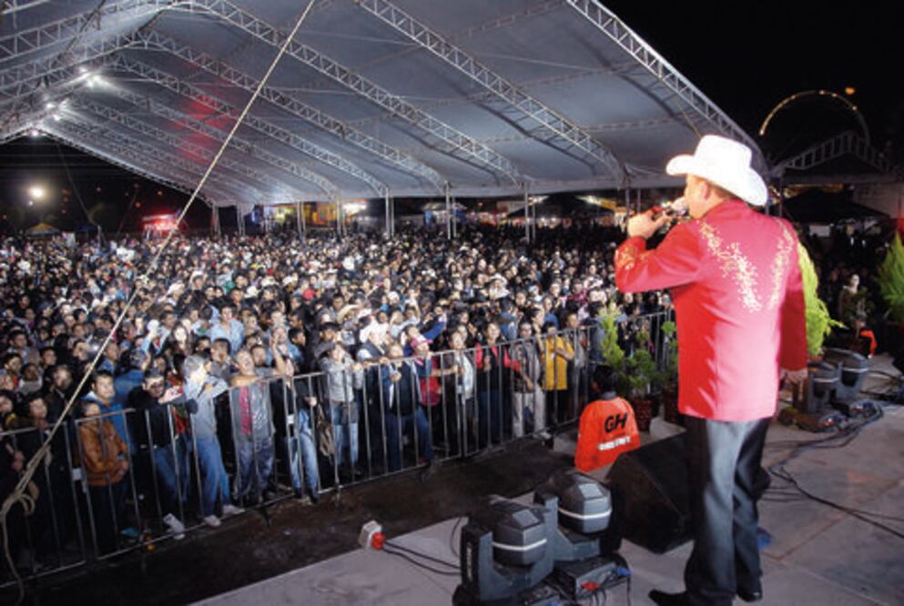Celebran la “Feria de la Raza” en Colón