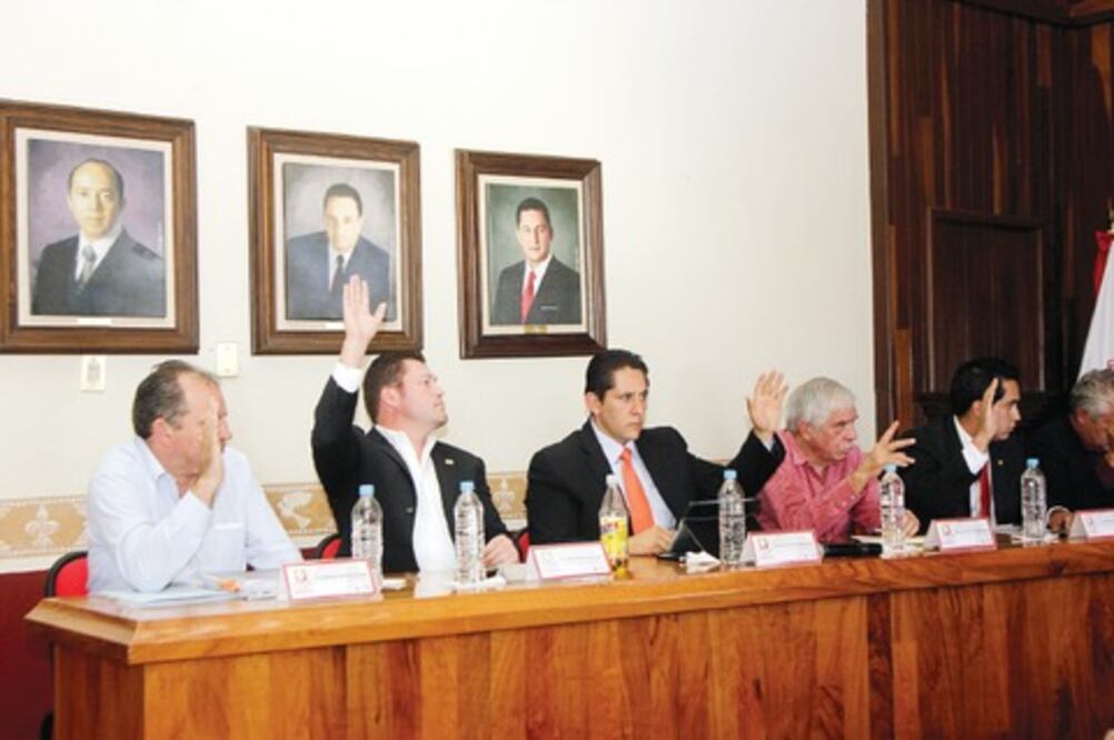 Cancelan cobro para ingresar a baños de espacios deportivos  