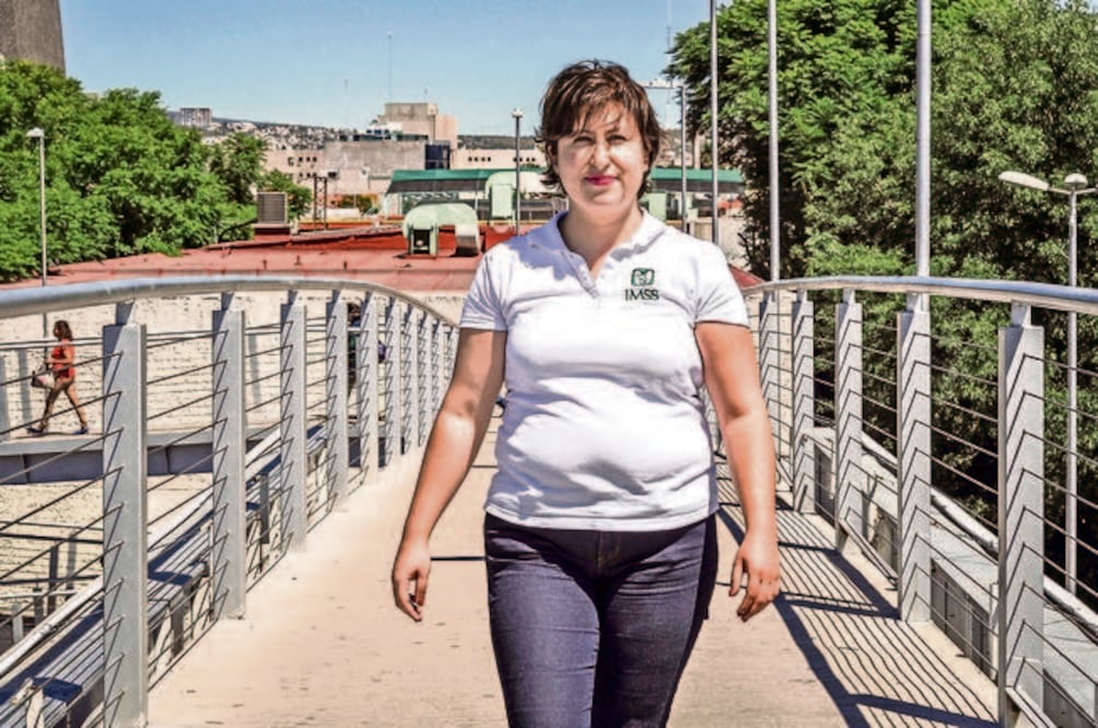 Aurora dice que cuando llegó a la entidad le costó trabajo adaptarse al transporte público, además le impresionó la riqueza natural de Querétaro (RICARDO LUGO)